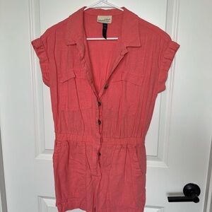 Universal Thread Coral Romper